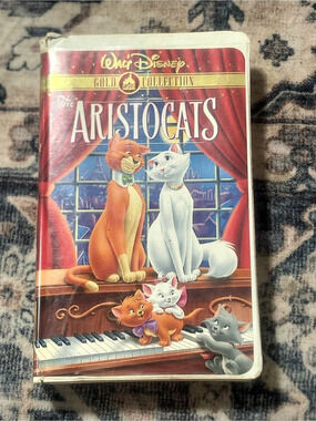 Walt Disney The Aristocats VHS Clamshell Case